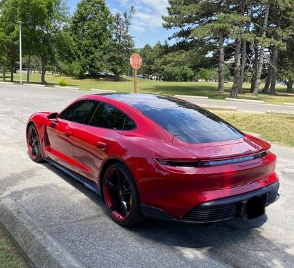 2020 Porsche Taycan 4S Sedan