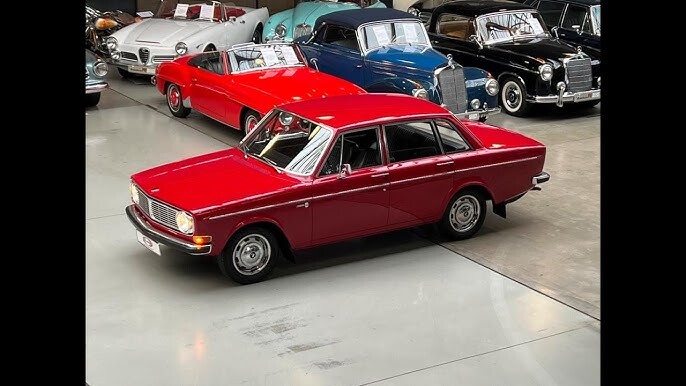 2015 Volvo 144 